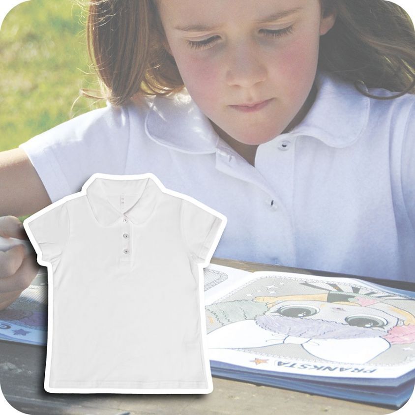 polo in jersey a manica corta, tre bottoni e collo arrotondato per divisa scolastica femminile